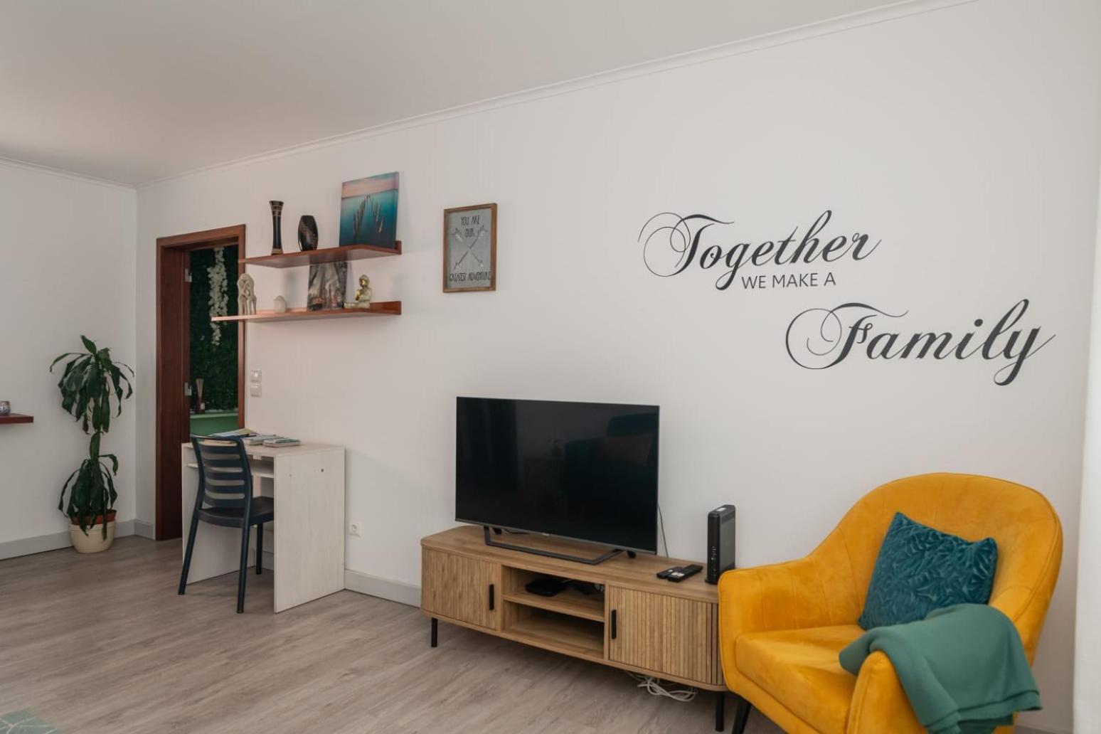 Family Friendly Azorean Apartment Ponta Delgada 외부 사진